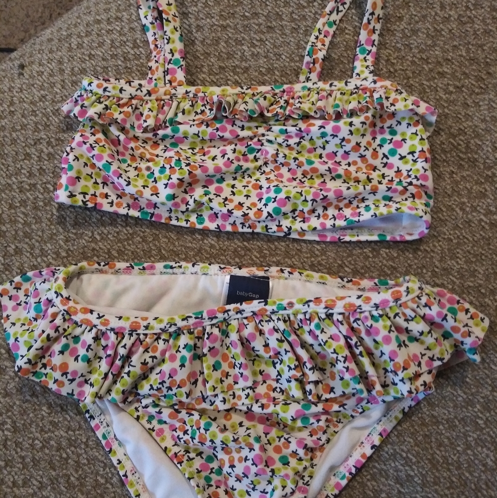Baby gap swimsuit
